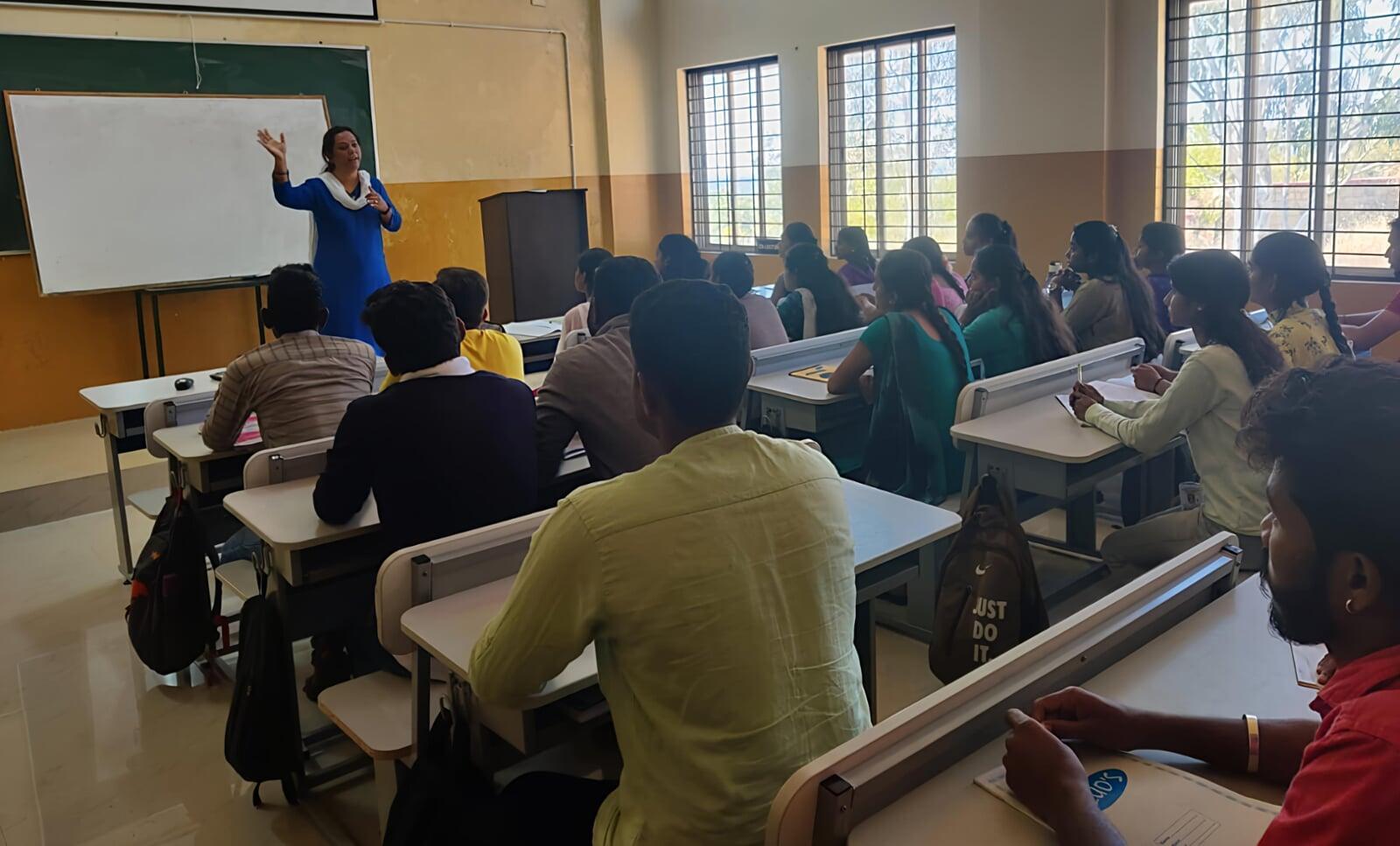 Tekvocation director conducting Communication Skills Springboard workshop for college students to enhance their soft skills and workplace readiness.
